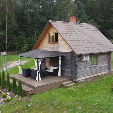 With A Sauna& Pond+a Hot Tub Kenini